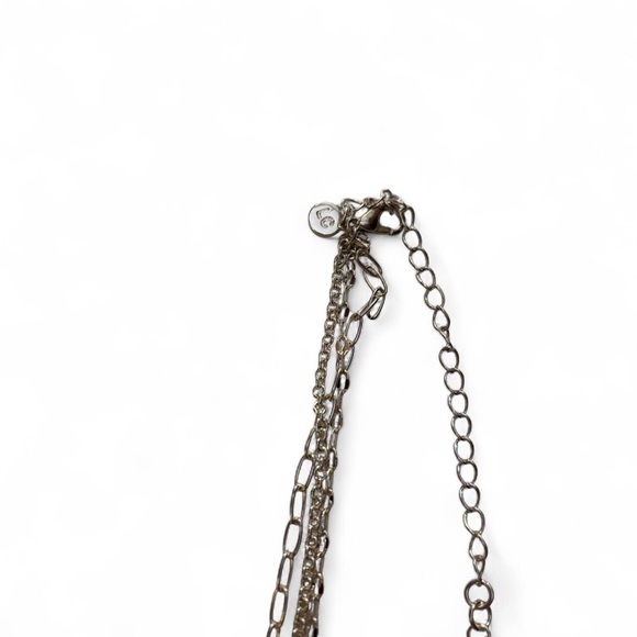 Dainty Necklace Lot Mixed Metal Hearts Floral Layering Avon INC LC Jewelry - Picture 5 of 5